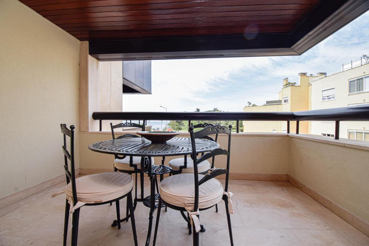 Stylish One Bedroom Apartment With Swimming Pool Cascais Exterior photo